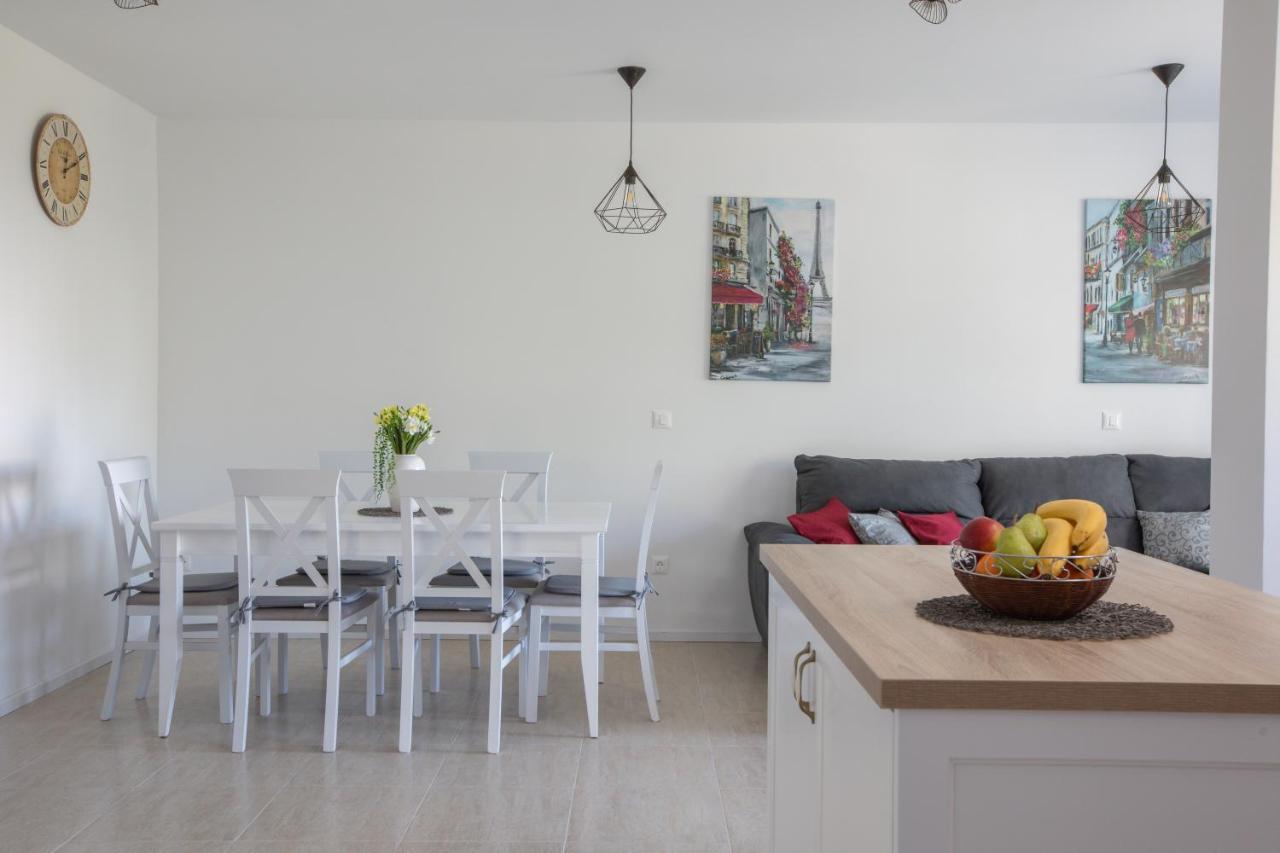 Apartment Oseka Makarska Exterior photo